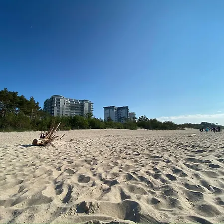 Sea Breeze Apartment Dziwnowek Exterior photo