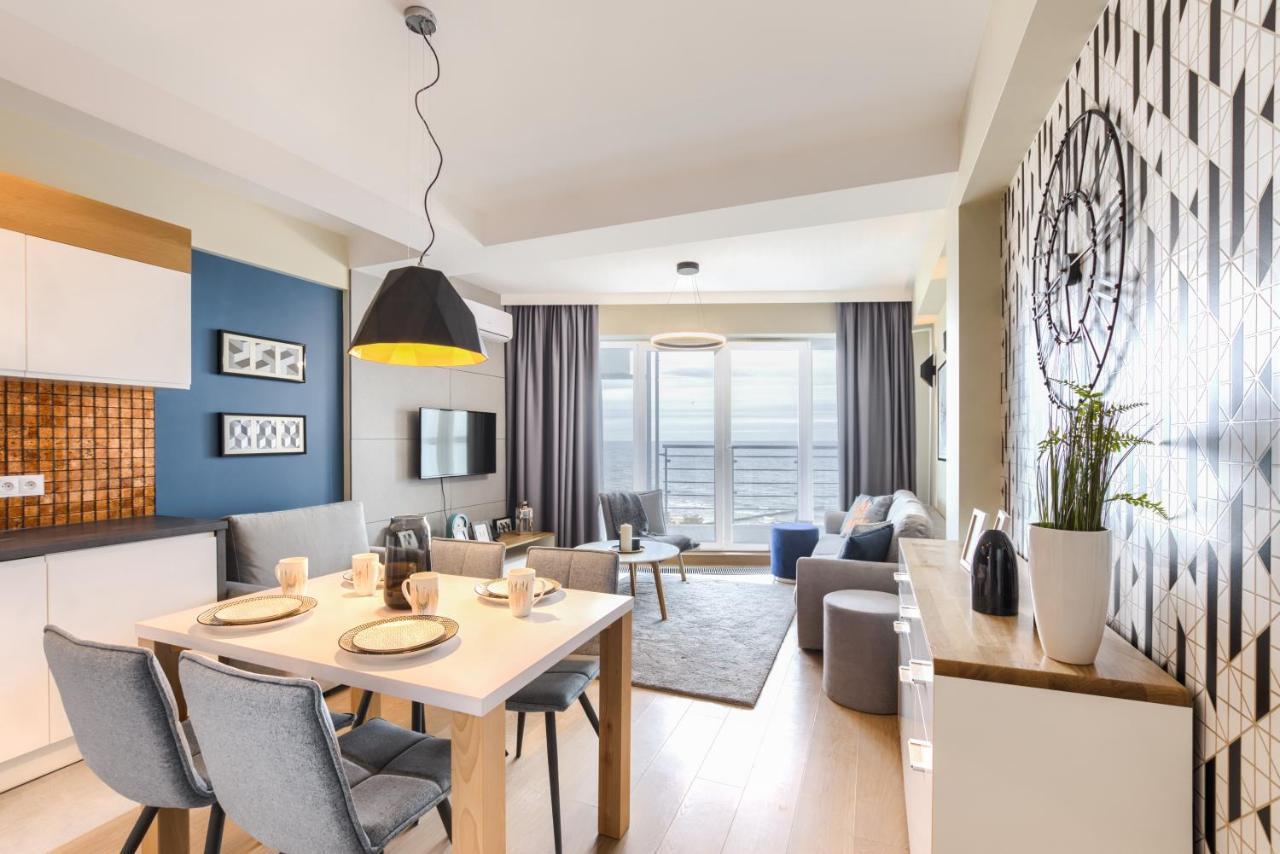 Apartment Sea Breeze *